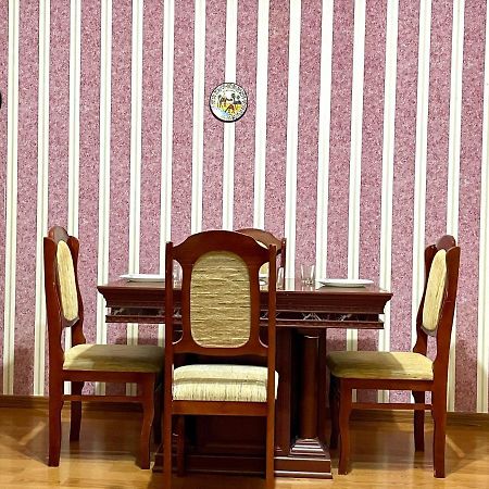 Апартаменты Emili в Ереване Экстерьер фото
